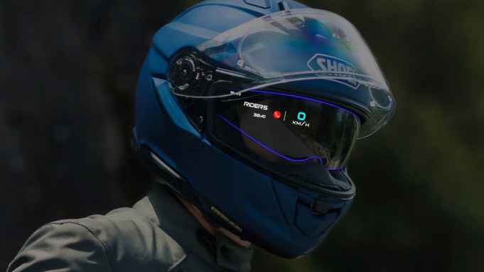 Shoei's New Motorcycle Helmet Has Integrated Augmented Reality