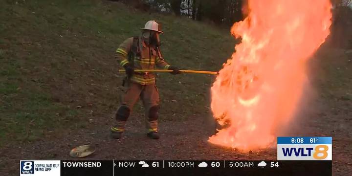 Knoxville Fire and Karns Fire hold an event on Thanksgiving cooking safety