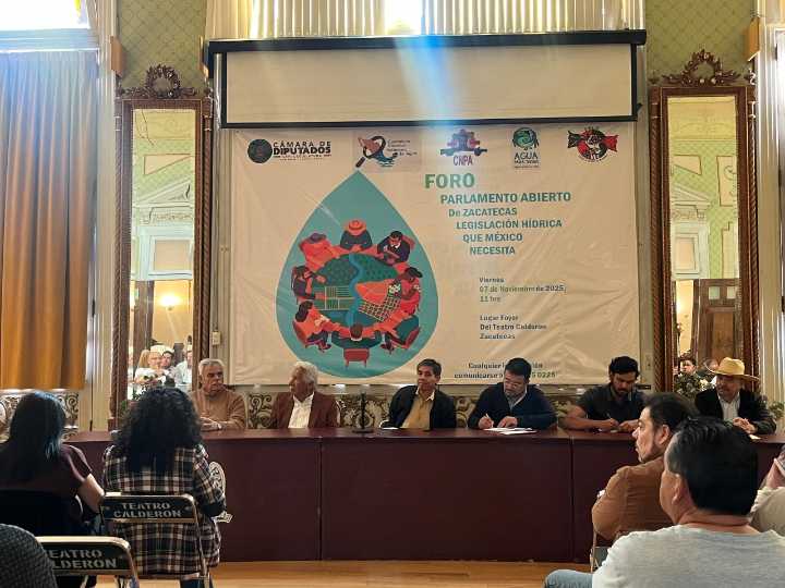 Llaman a frenar privatización del recurso hídrico en México