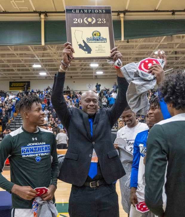 Long Beach Jordan basketball coach Chris Francis wins 300th career game
