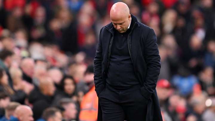 'Cannot dress it up' - Jason Cundy calls out 'elephant in the room' as Alexander Isak makes unwanted history in Liverpool 'disaster'