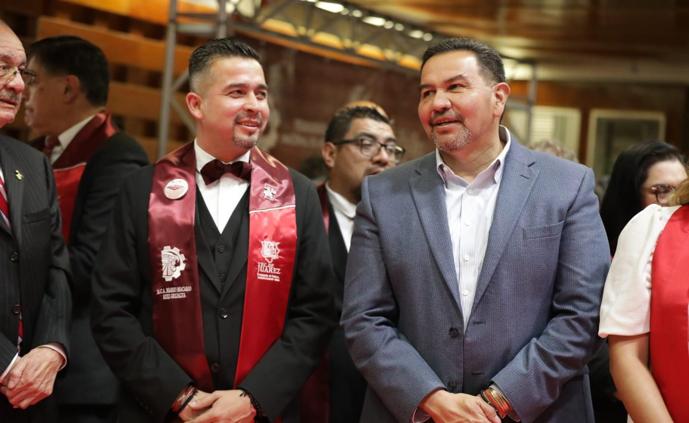 "Crean en ustedes mismos": exhorta Cruz a graduados del Tec