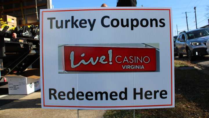 Watch as Live! Casino Virginia gives away turkeys in Petersburg