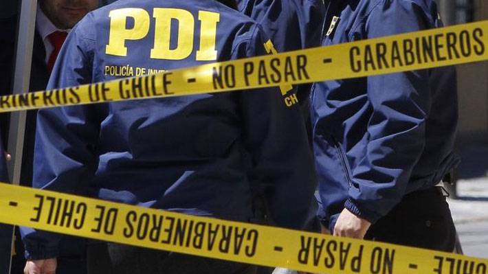 Macabro hallazgo en San Antonio: mujer aparece calcinada y sin extremidades; pareja está inubicable