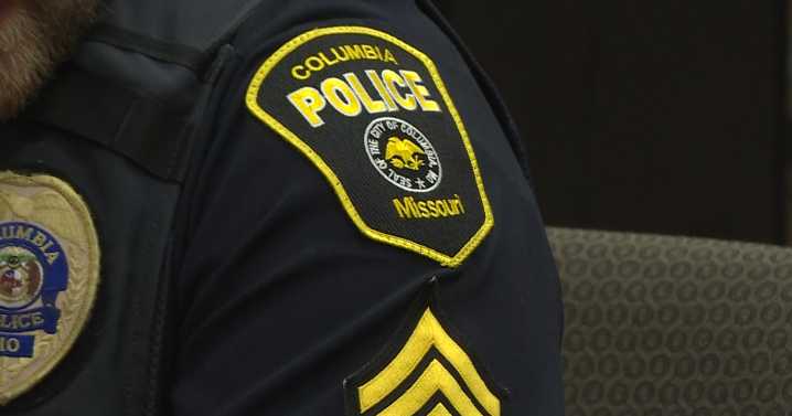 Columbia police seek suspect in armed robbery on Towne Drive