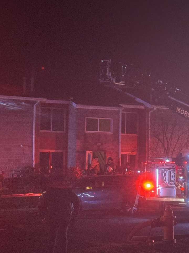 Morgantown apartment building fire injuries 2, leaves other residents looking for a place to stay