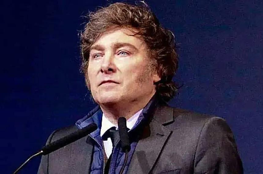 Milei acusó a Errepar de orquestar una "opereta" sobre Monotributo y Ganancias