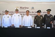 EDUARDO Ramírez participa en ceremonia por los 200 años de la Independencia en el Mar