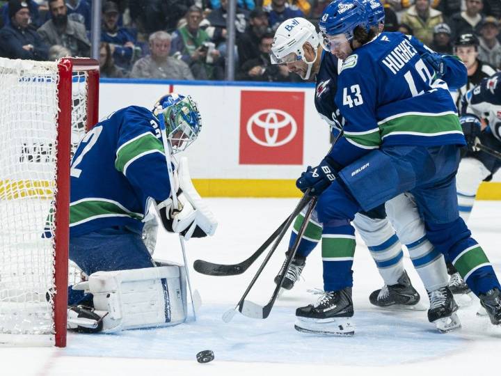 Canucks Live: Road trip from hell; is Demko healthy?