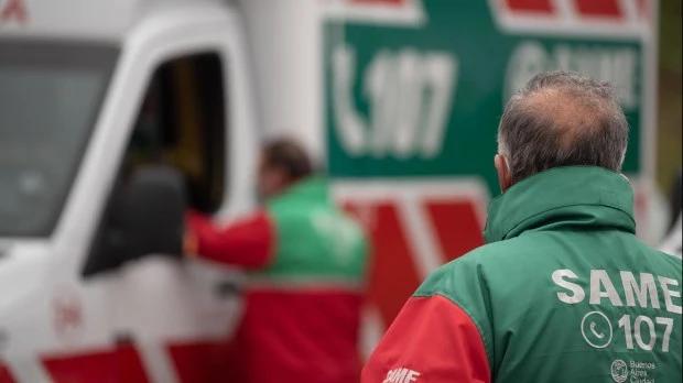 Una motociclista quedó atrapada entre medio de dos colectivos que chocaron en Flores