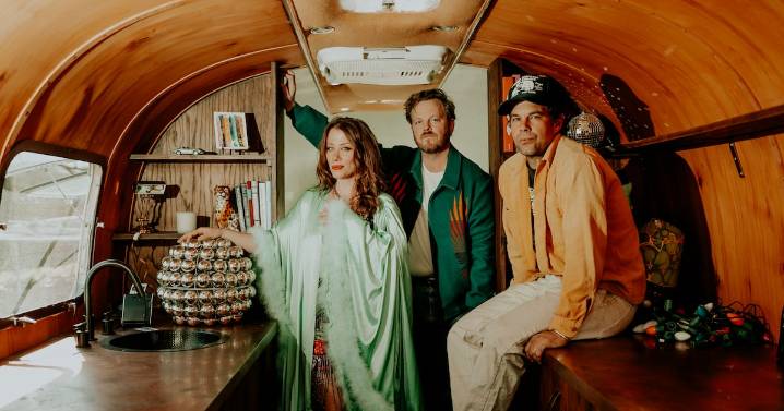 Lone Bellow’s lyrics challenge but that’s how band connects with its audience