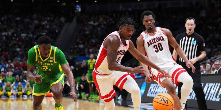 Bradley scores 21 as No. 4 Arizona downs third