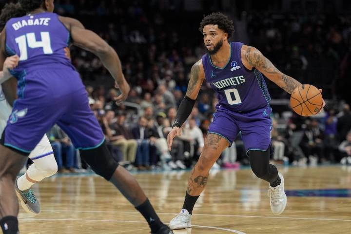 Deadspin | Hornets overcome absence of LaMelo Ball to thump Jazz