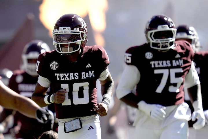 Texas A&M vs. Texas FREE LIVE STREAM (11/28/25): Watch college football online