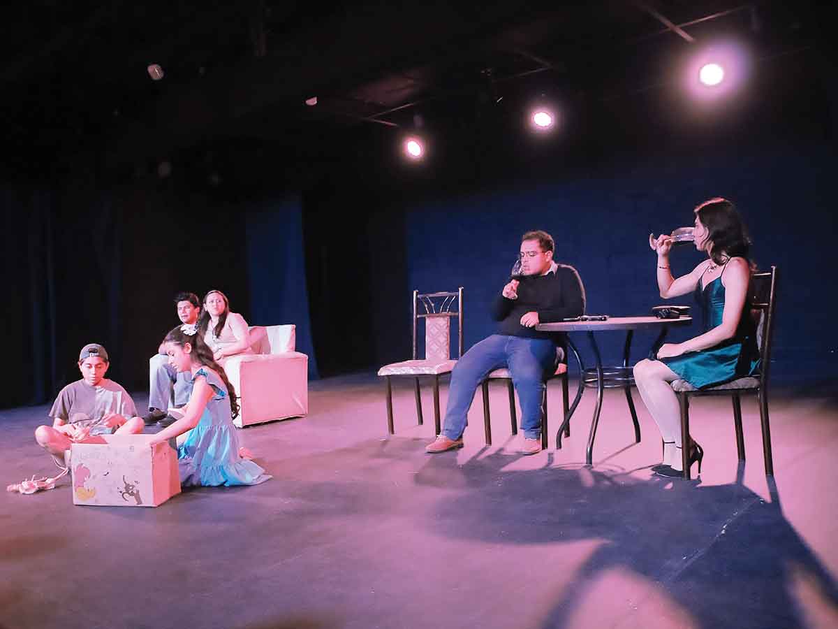 Festival de Teatro de la Universidad Veracruzana, un encuentro escénico de creatividad y reflexión