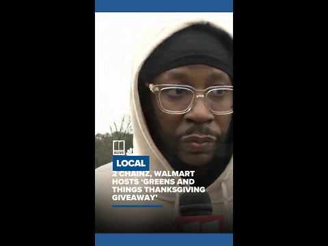 2 Chainz, Walmart hosts 'Green and Things Thanksgiving Giveaway' in College Park