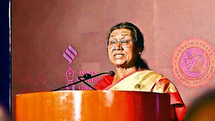 Courts cannot fix timeline for President, governor to act on bills passed by assembly: SC