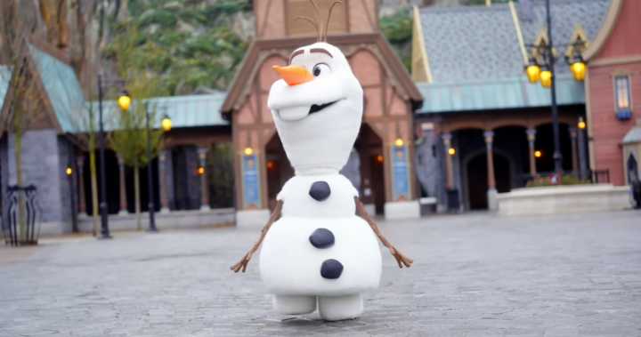 Disney Imagineers Created a Walking Olaf Robot With AI.