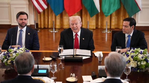 Recortes en ayuda internacional de EEUU y Europa podrían causar 22,6 millones de muertes para 2030