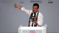 La fiscalía turca pide hasta 2.300 años de cárcel para el detenido alcalde de Estambul, principal rival político de Erdogan