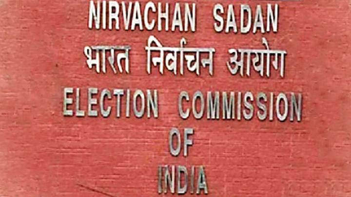 West Bengal CEO directs officials to complete SIR form collection by month