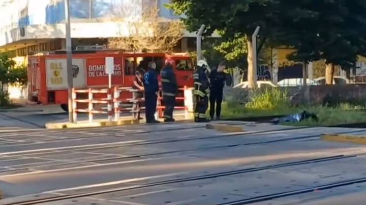 Misterio en Villa del Parque: encontraron el cuerpo de un hombre en las vías del Tren San Martín