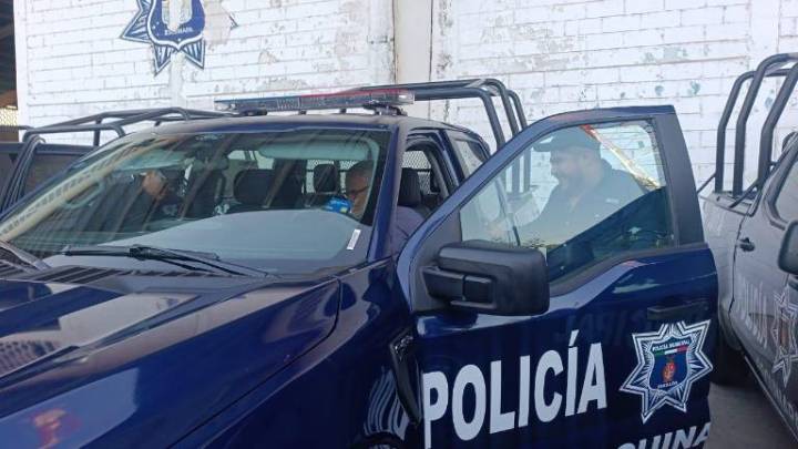 Entregan a Seguridad Pública de Escuinapa patrullas y armas