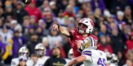 Dominant defense helps Wisconsin snap 6-game skid by upsetting No. 24 Washington 13