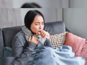10 Natural Remedies That Instantly Soothe Sore Throat & Cough, Many People Swear By Number 7