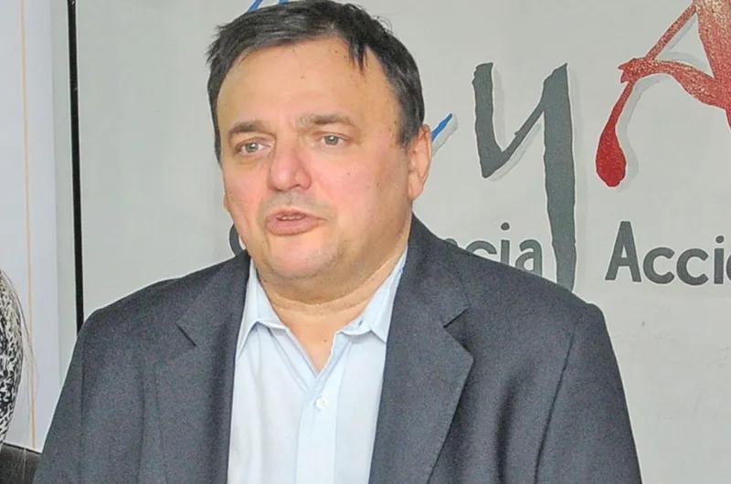 Atilio Chara, ministro de Economía: "EL LIBERAL nos acompaña cada mañana"