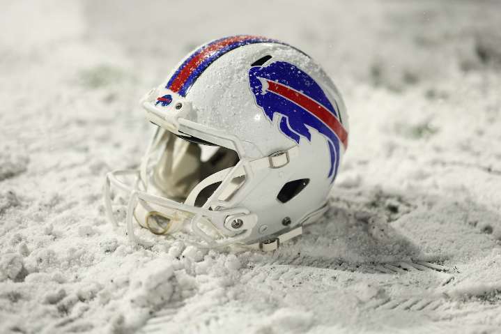 Hallmark’s new Buffalo Bills holiday movie to have free cast meet