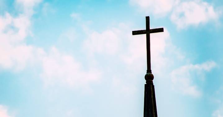 Iglesia rechaza regulación de la eutanasia: ‘implica derrotarnos en las posibilidades’