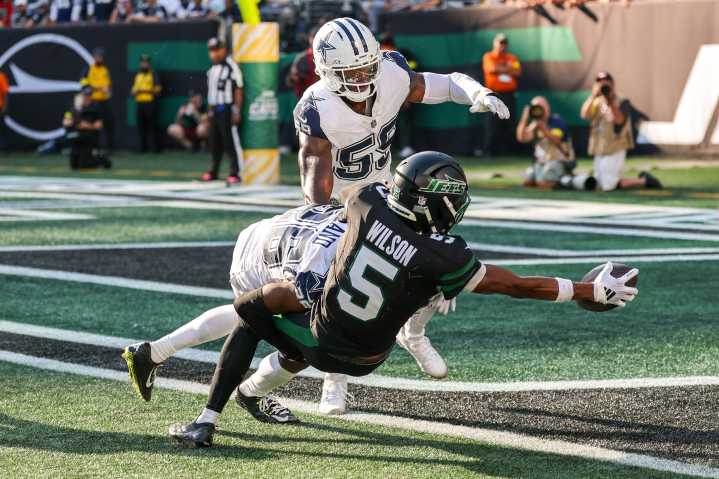 Report: Jets Star Garrett Wilson Out For Three Games After Knee Sprain