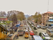 Students Decry E-Rickshaw Ban on Key Srinagar Routes
