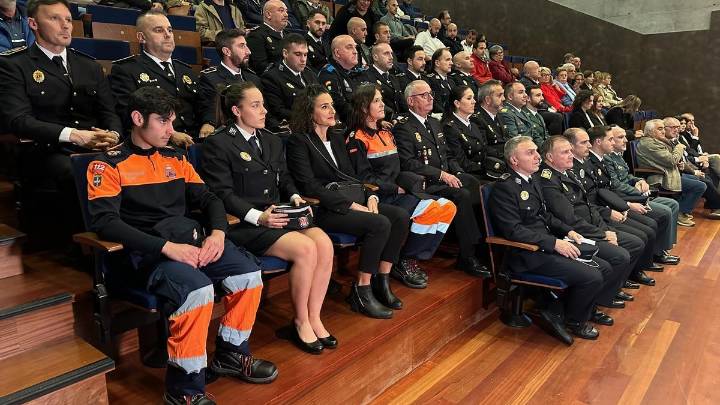 El orgullo de Valdés y su policía tras 165 años de historia: "Buscamos mantener la convivencia y la tranquilidad"