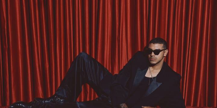 Manuel Medrano lanzó su nuevo LP ‘Superior’, inspirado en las canciones con las que creció en su niñez