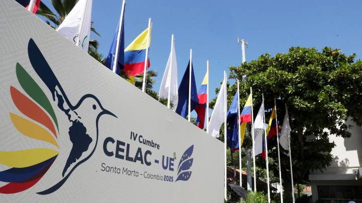 CELAC y UE se reúnen en el Caribe en medio del despliegue militar ordenado por Donald Trump