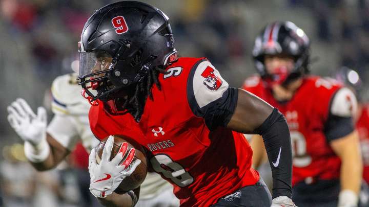 5 reasons Easton football will beat Phillipsburg on Thanksgiving