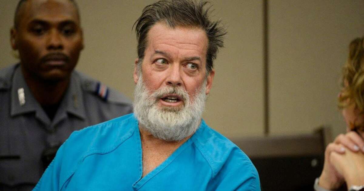 Robert Dear, accused in Colorado Springs Planned Parenthood mass shooting, dies in custody