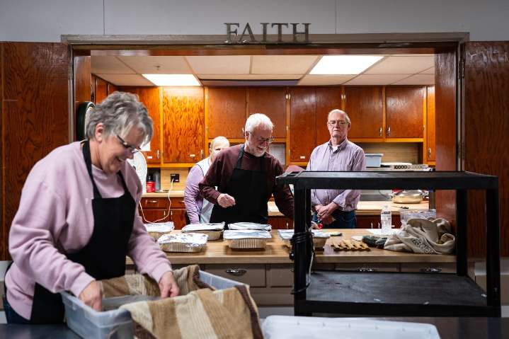 Community leaders across Grand Rapids step up to assist SNAP recipients