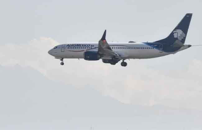 Aeroméxico anuncia que empieza a cotizar en las bolsas de valores de México y Nueva York