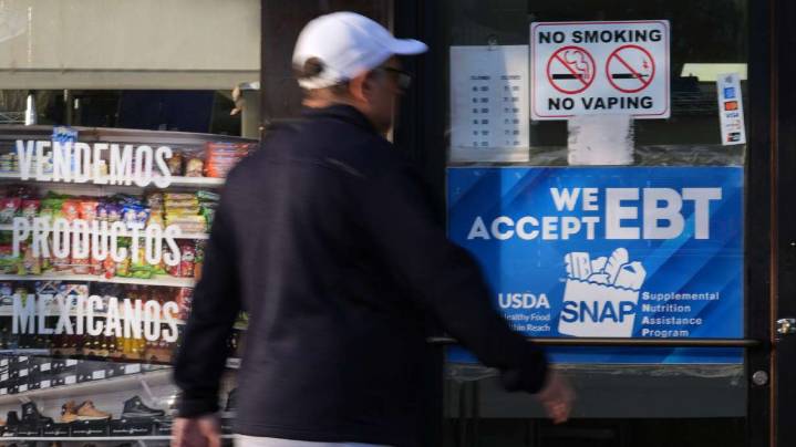 Utah Food Bank asks for food, time and money as SNAP uncertainty lingers