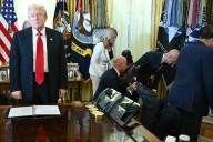 Dr. Oz Springs into Action After Pharmaceutical Exec Collapses in the Oval Office