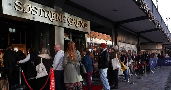 Huge queues in Stockport as shoppers flock to new Scandinavian homeware store