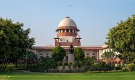 SC issues contempt notice to Telangana speaker over delay in disqualification of 10 BRS MLAs