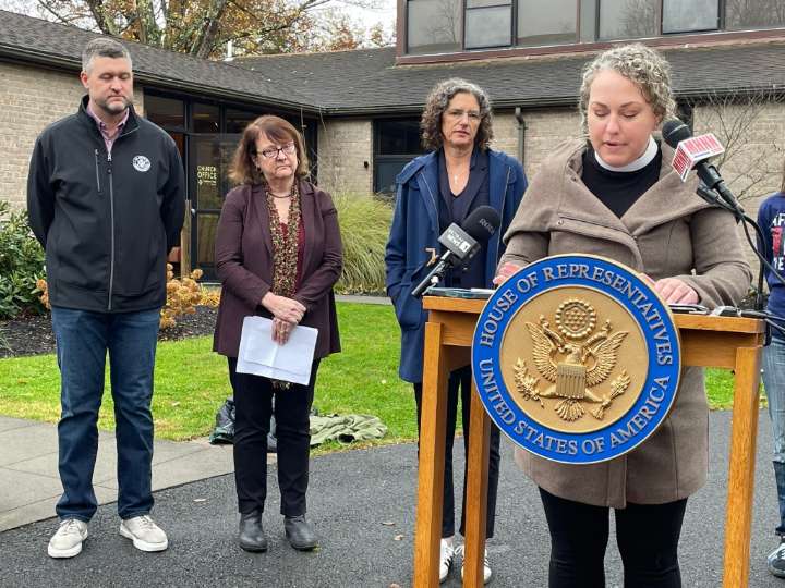 Ryan, Metzger demand release of New Paltz man held by ICE