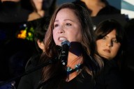 Adelita Grijalva presentó juramento como nueva integrante de la Cámara de Representantes