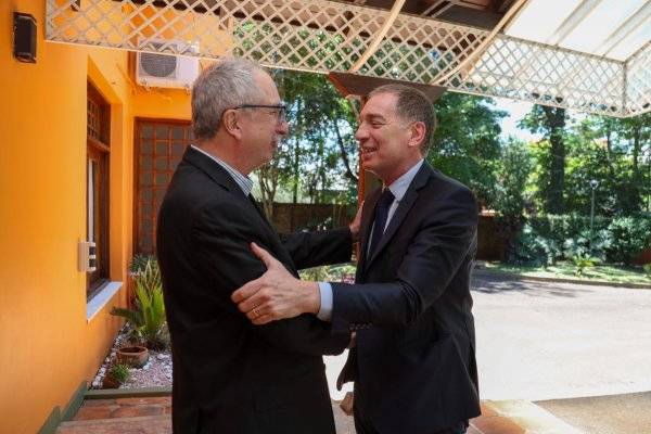 Argentina: Santilli escuchó reclamos de Misiones: ¿Para cuándo Corrientes?