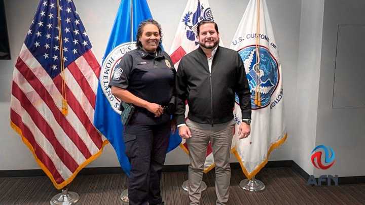 El 19 de noviembre inicia operaciones el nuevo carril Sentri; se reunió Burgueño con CBP