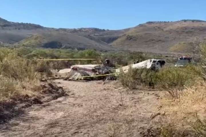 Cayó avión en Santa Isabel, Chihuahua, dejando dos personas fallecidas